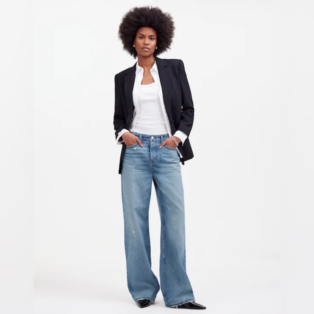 Madewell Women's Low-Slung Baggy Jeans Size‎ 32 Distressed Denim Fair Trade NWT